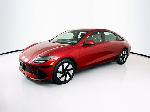 Used 2024 Hyundai Ioniq 6 SE RWD image 4