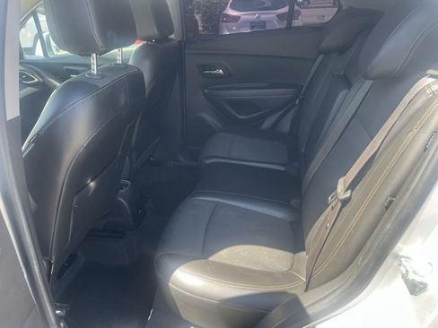 Used 2017 Chevrolet Trax LT w/ Driver Confidence Package image 25