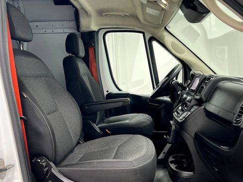 Used 2023 RAM ProMaster 3500 w/ Driver Convenience Group FWD image 30