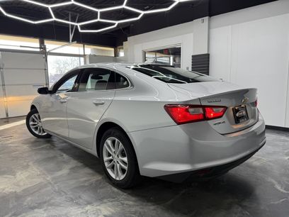 Used 2018 Chevrolet Malibu LT