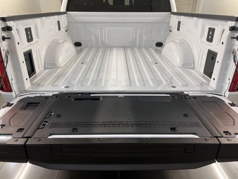 New 2026 Ford F150 Lariat w/ Equipment Group 502A High AWD/4WD image 41
