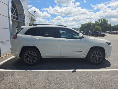 Used 2019 Jeep Cherokee High Altitude AWD/4WD image 2