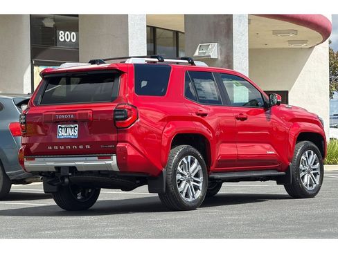 New 2026 Toyota 4Runner Limited AWD/4WD image 4