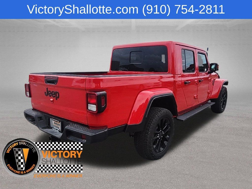 Certified 2025 Jeep Gladiator Sport AWD/4WD image 28