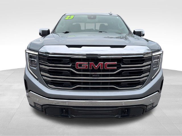 Used 2023 GMC Sierra 1500 SLT w/ SLT Premium Plus Package AWD/4WD image 2