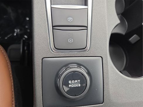 New 2025 Ford Bronco Sport Outer Banks image 17