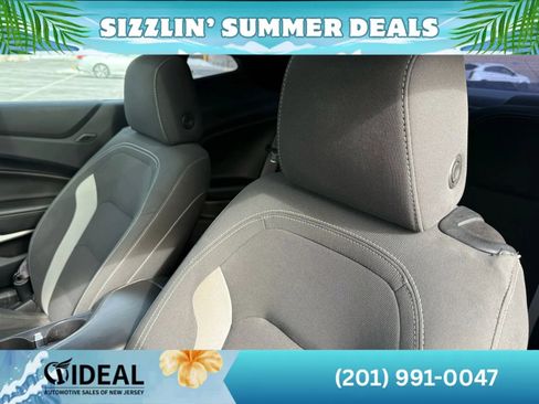 Used 2017 Chevrolet Camaro SS RWD image 7