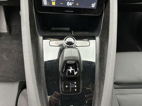 Used 2022 Polestar Polestar 2 w/ Performance Package image 20