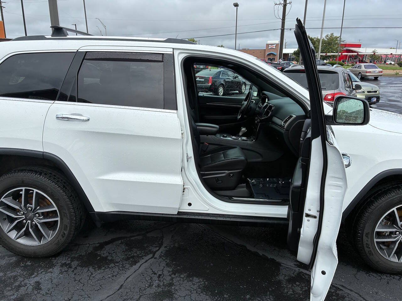 Used 2019 Jeep Grand Cherokee Limited w/ Luxury Group II AWD/4WD image 30