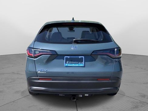 Certified 2023 Honda HR-V LX image 4
