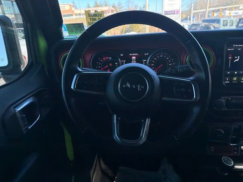 Used 2021 Jeep Wrangler Unlimited Rubicon image 18