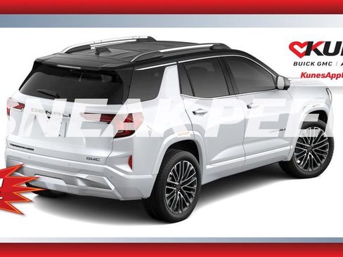 New 2026 GMC Terrain Denali w/ LPO, Black Badging Package image 3