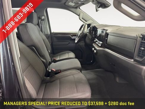 Certified 2022 GMC Sierra 1500 SLE AWD/4WD image 6