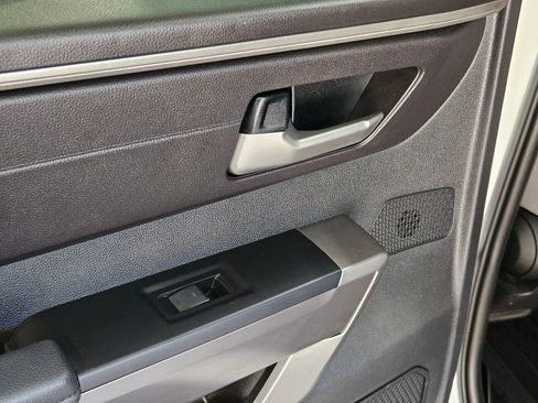 Used 2022 Toyota Tundra SR5 image 31