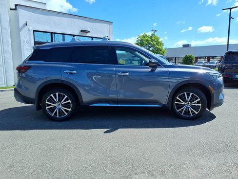 Certified 2023 INFINITI QX60 Sensory w/ Vision Package AWD/4WD image 4