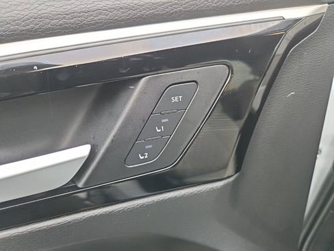 Used 2024 Mitsubishi Outlander SEL image 24