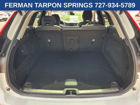 Certified 2023 Volvo XC60 B5 Ultimate w/ Climate Package image 18