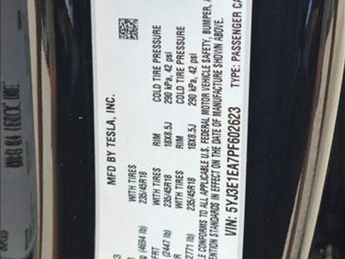 Used 2023 Tesla Model 3 Standard Range RWD image 26