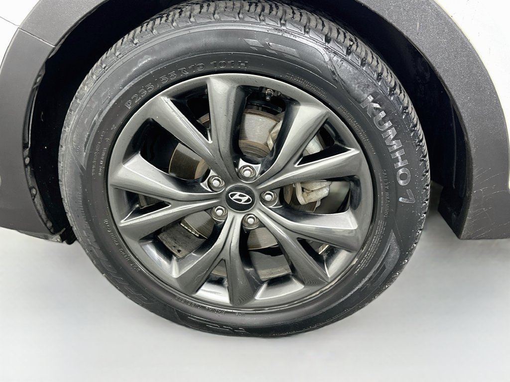 Used 2018 Hyundai Santa Fe Sport w/ 2.0T Ultimate Tech Package 05 AWD/4WD image 33