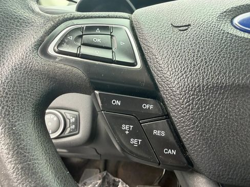 Used 2019 Ford Escape S FWD image 12