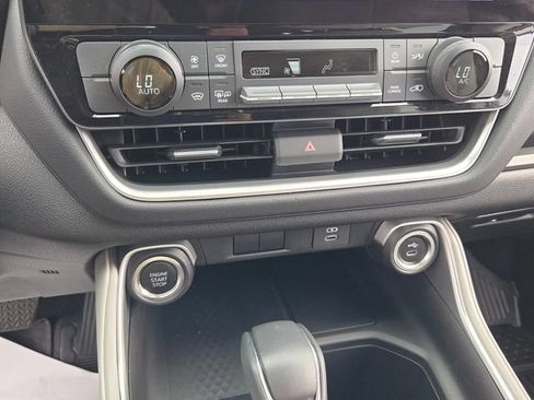 Certified 2025 Toyota Grand Highlander FWD image 20