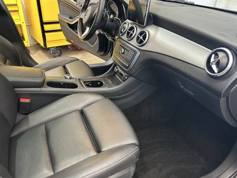 Used 2016 Mercedes-Benz GLA 250 4MATIC image 8