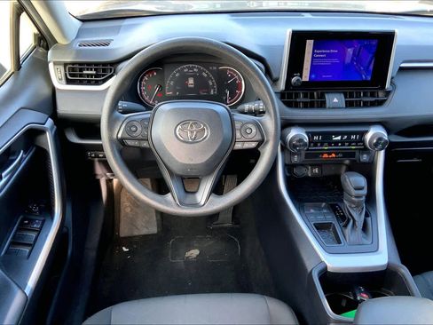 Used 2024 Toyota RAV4 XLE image 6