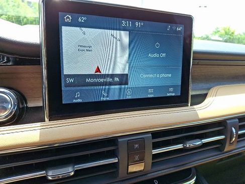 Used 2022 Lincoln Corsair Reserve w/ Equipment Group 201A AWD/4WD image 19