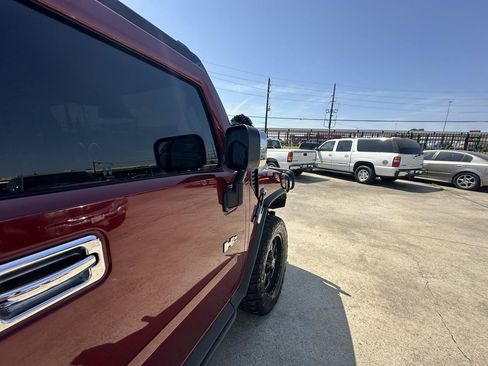 Used 2003 HUMMER H2 w/ Preferred Equipment Group AWD/4WD image 51