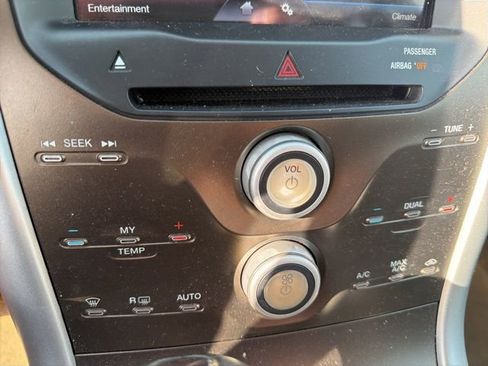 Used 2011 Ford Edge SEL w/ 201A Rapid Spec Order Code image 10