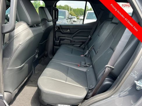 Used 2026 Toyota 4Runner Limited AWD/4WD image 15