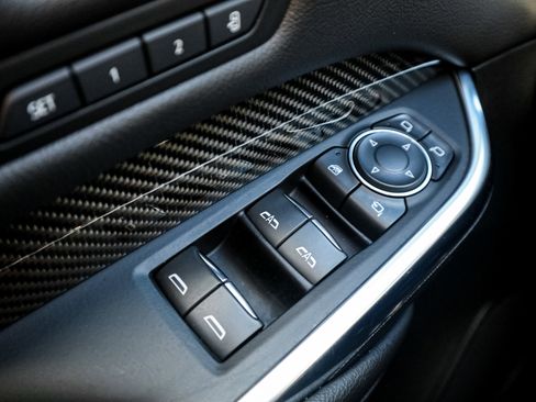 Used 2022 Cadillac XT4 Sport w/ Comfort Package image 15