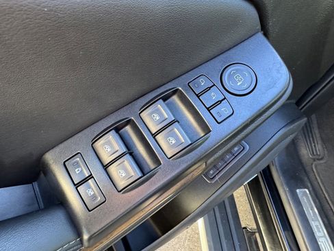 Used 2019 GMC Yukon Denali image 13