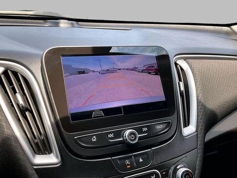 Used 2023 Chevrolet Malibu LT FWD image 26