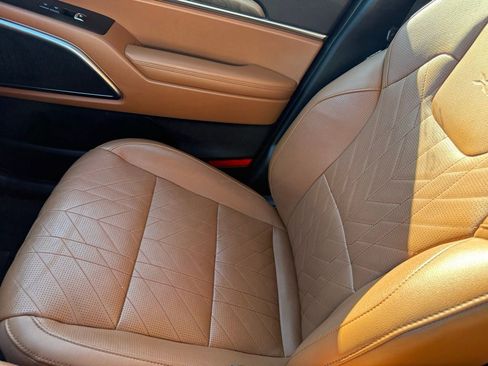 Used 2023 Kia Telluride SX Prestige X-Line image 31