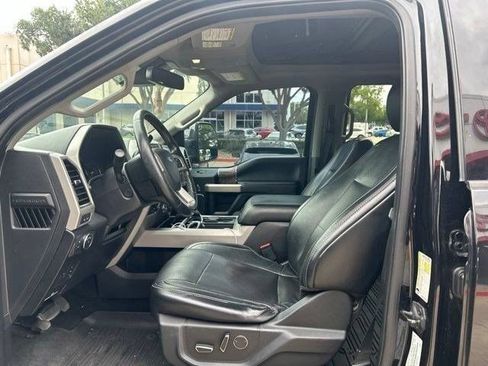 Used 2019 Ford F250 Lariat w/ Lariat Ultimate Package AWD/4WD image 4