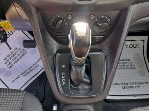 Used 2017 Ford Transit Connect XL image 26