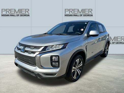 Used 2024 Mitsubishi Outlander Sport ES image 1