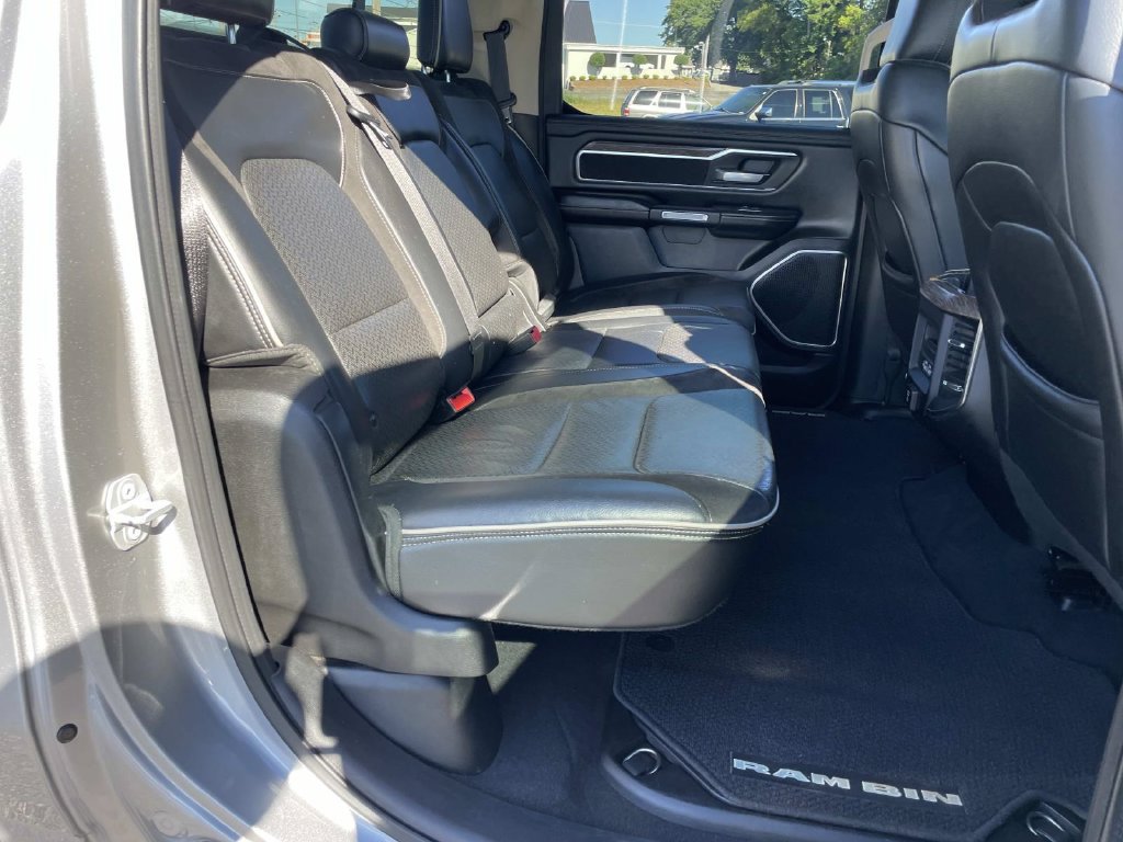 Used 2019 RAM 1500 Laramie AWD/4WD image 29
