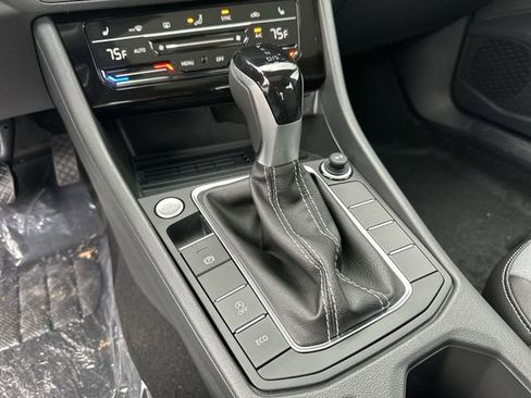 New 2026 Volkswagen Jetta SE image 20