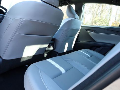 New 2026 Toyota Camry SE image 27