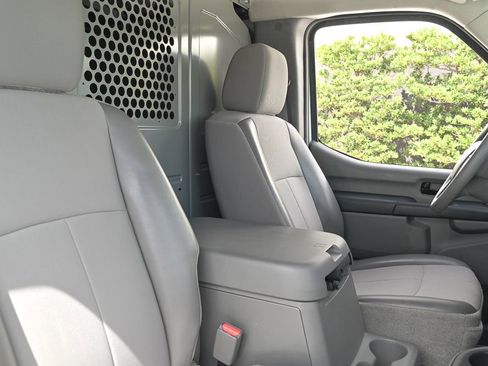 Used 2020 Nissan NV 3500 SL w/ Navigation Package RWD image 20