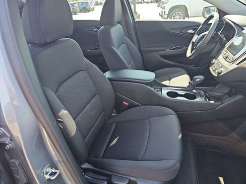 Used 2023 Chevrolet Malibu LS image 26
