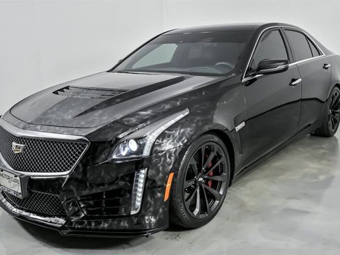 Used 2019 Cadillac CTS V image 6