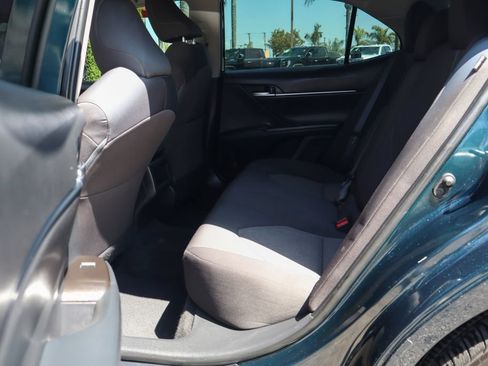 Used 2021 Toyota Camry LE FWD image 36