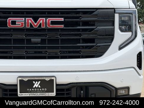 New 2026 GMC Sierra 1500 Elevation w/ Elevation Premium Package AWD/4WD image 8
