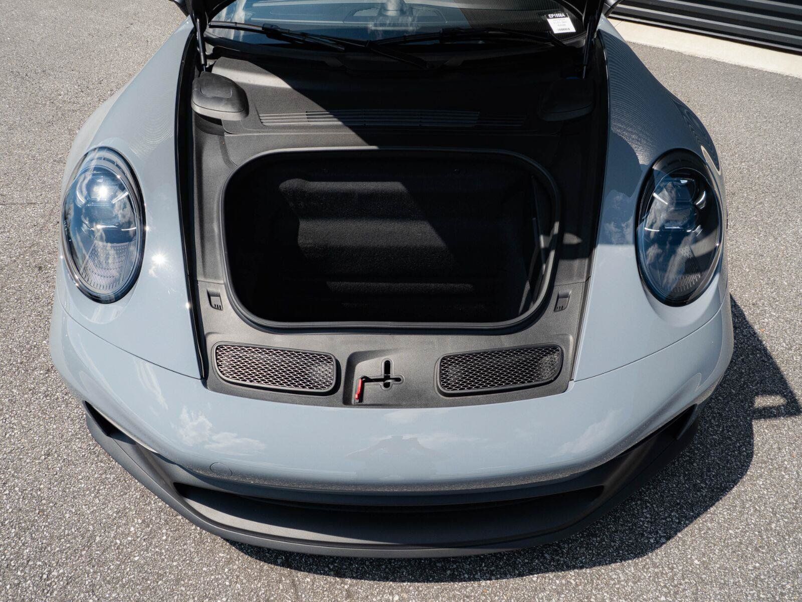 Used 2024 Porsche 911 GT3 RWD image 27