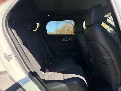 Certified 2025 Land Rover Range Rover Velar S AWD/4WD image 17