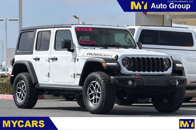 Used 2025 Jeep Wrangler Unlimited Rubicon w/ Convenience Group AWD/4WD image 1