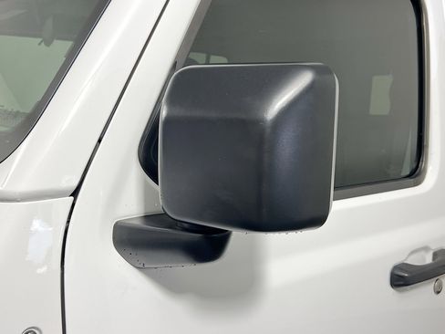 Used 2023 Jeep Wrangler Sport S image 12